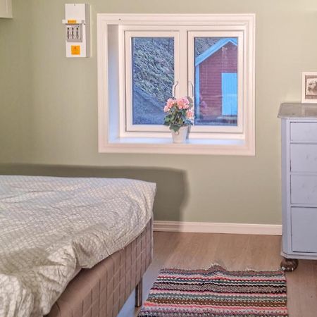 Amazing Home In Hidrasund With Wifi Eide  Oda fotoğraf