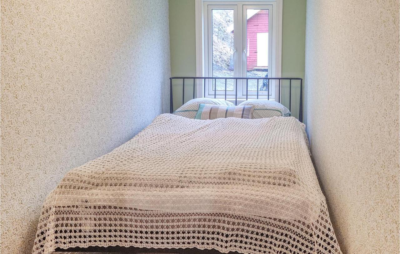 Amazing Home In Hidrasund With Wifi Eide  Oda fotoğraf